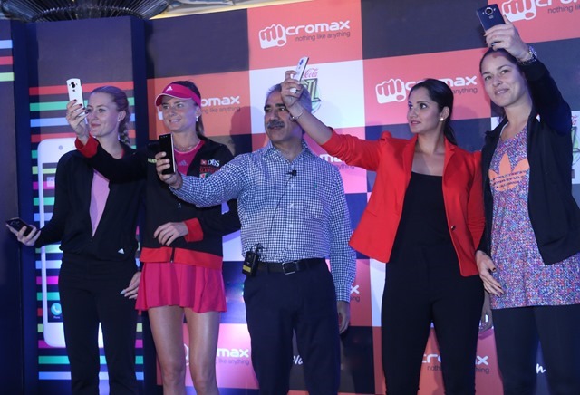 From L-R Kristina Mladenovic_ Daniela Hantuchova_ Vineet Taneja - CEO, Micromax_ Sania Mirza and Ana Ivanovic (1)