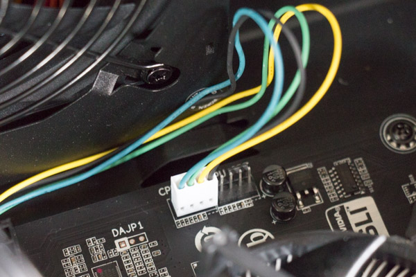 CPU fan electrical connection