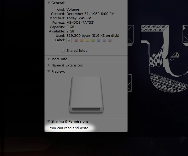 Showing the info of the newly formatted drive you can see the disc is now set to read and write